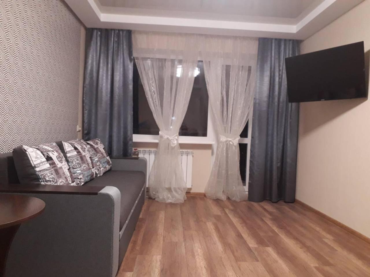 Apartment 30 M2 On Sergei Esenin 11 Kharkiv Eksteriør bilde